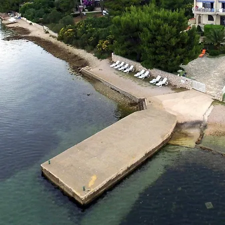 And By The Sea Pirovac, Sibenik - 13654 Pirovac