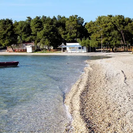 Casa de hóspedes And By The Sea Pirovac, Sibenik - 13654 4*