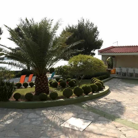 And By The Sea Pirovac, Sibenik - 13654 Penzion 4*